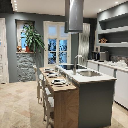 Medium Miramare Appartamento Sogno Sul Mare Trieste Eksteriør bilde